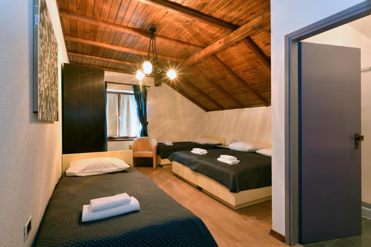 Gostilna Lokve Bed & Breakfast Ngoại thất bức ảnh