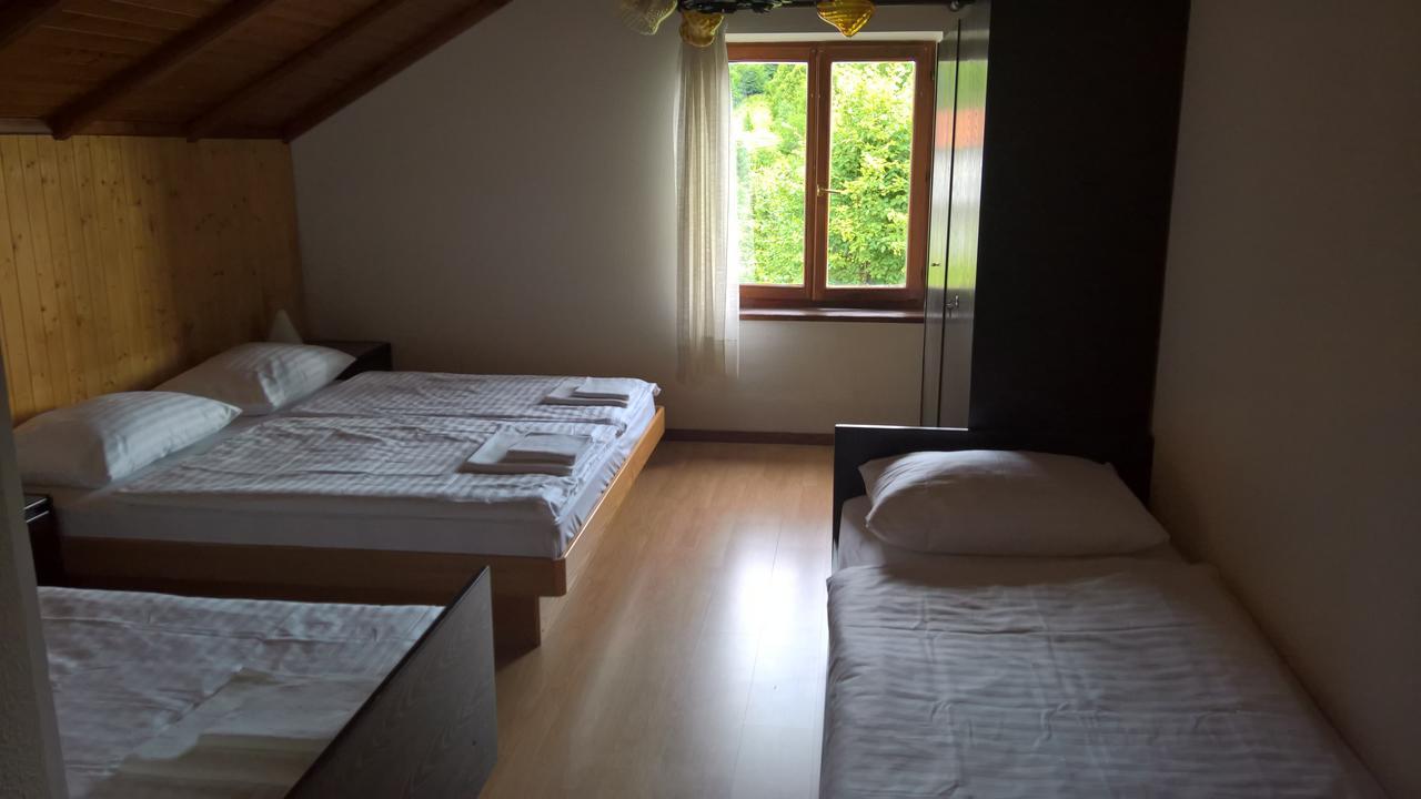 Gostilna Lokve Bed & Breakfast Ngoại thất bức ảnh