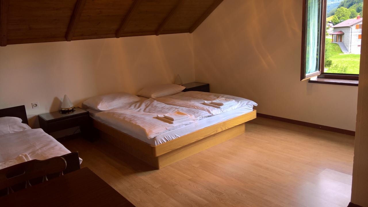 Gostilna Lokve Bed & Breakfast Ngoại thất bức ảnh