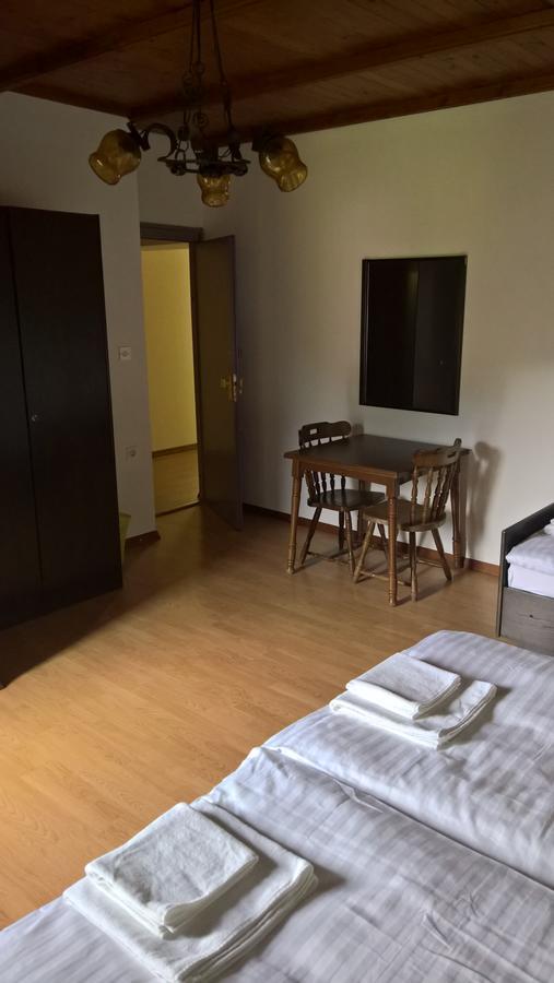 Gostilna Lokve Bed & Breakfast Ngoại thất bức ảnh